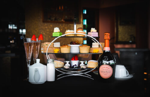 The Fizzy Tarte - Outdoor dining in the Lake District - Afternoon Tea & Laurent Perrier Prosecco